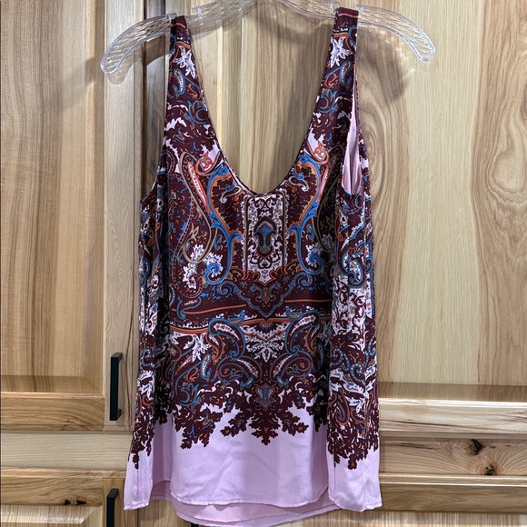 J. Crew Cate Silk Iced Lilac Paisley Flowing Classy Versatile Tank Top Size 6 - Picture 7 of 10